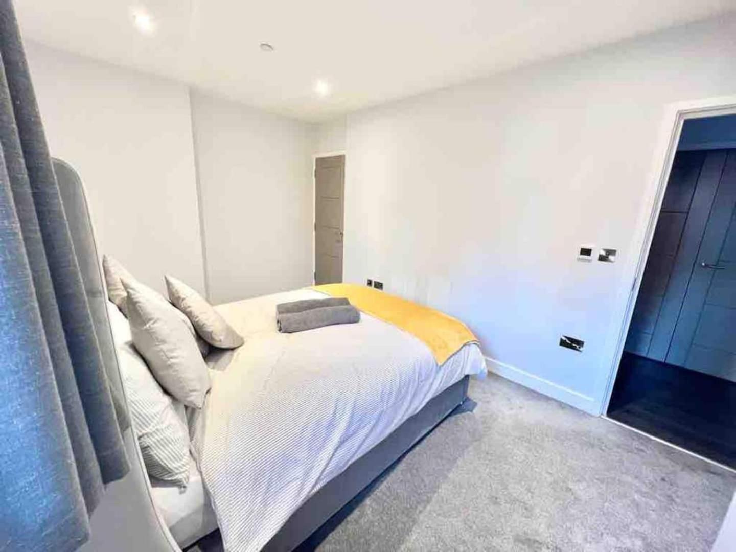D & D Luxury Apartments 스탠모어 외부 사진